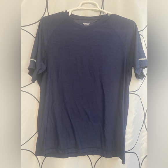 Old Navy Other - Old Navy Active Breathe On T-shirt